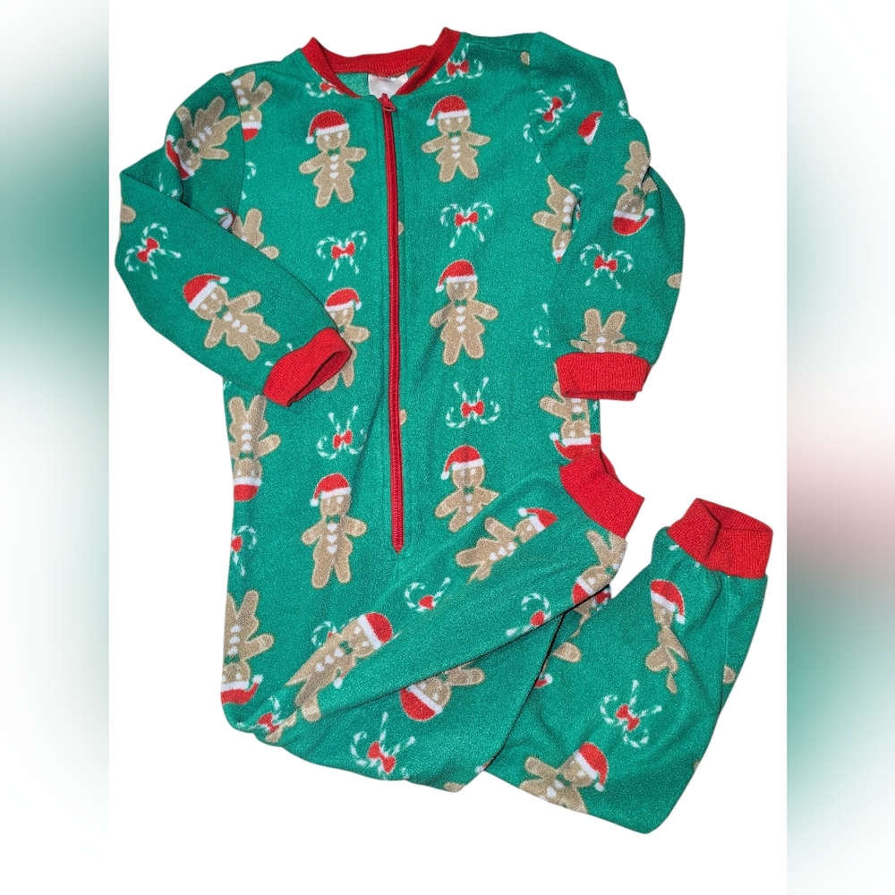 💥5/20$ Tag Green Pajama Set with Red Accents